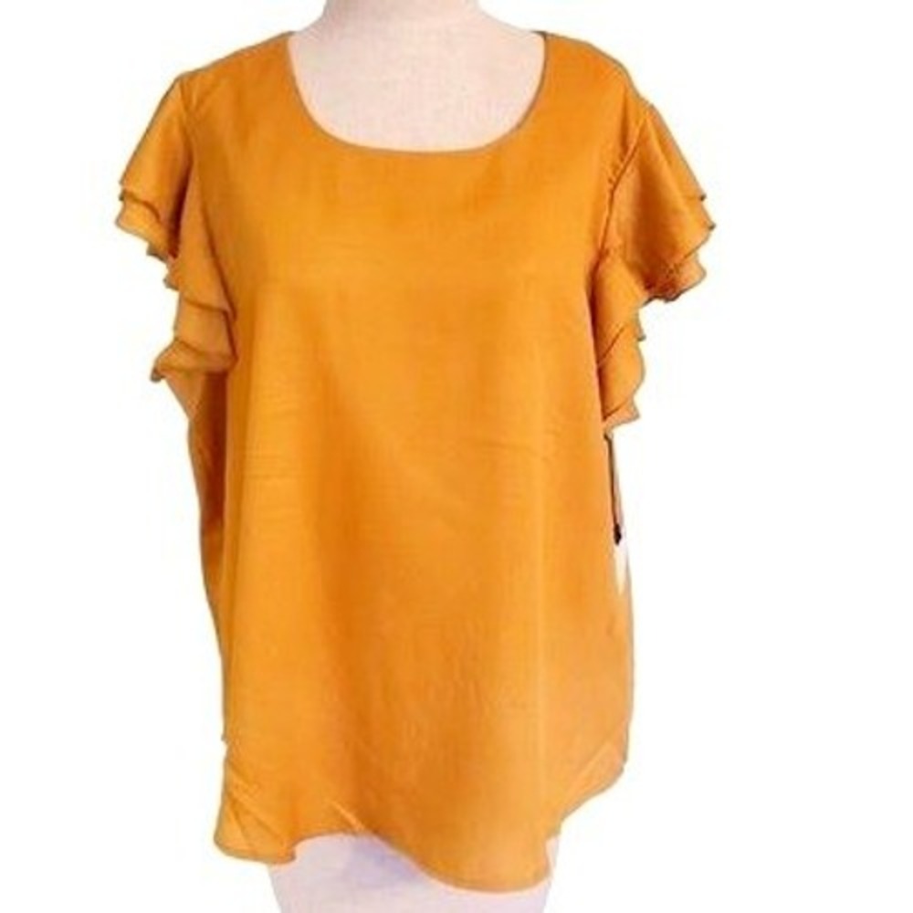 Milk and Honey Blouse size Medium flutter‎ ruffle sleeve Mustard Yellow New